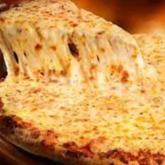 Pizza Mussarela + Refrigerante