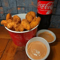 PORÇÃO DE FRANGO (serve 2 a 3 pessoas)