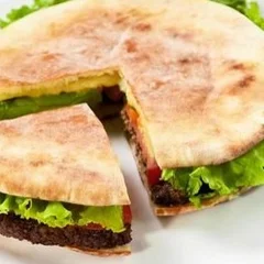 Beirute de lombo canadense