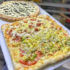 Pizza Média + Pizza Média Doce