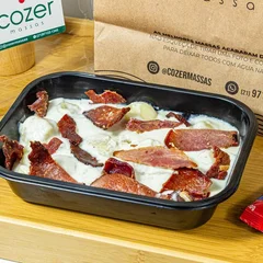Nhoque ao molho e Bacon em Cubos