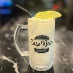 Caipirinha de limão cremoso
