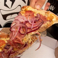 Pizza Grande Calabresa | 8 Pedaços