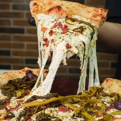 Pizza Grande Friarielli (Pizza Bianca)