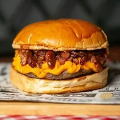 Cheddar + Fritas