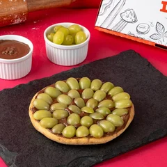 Esfiha Doce de Uva Verde