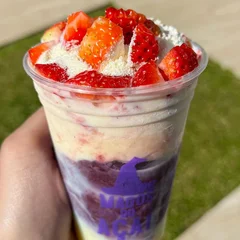 Casadinho + Morango + Leite condensado + Leite em pó