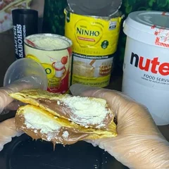 Pastel 104 - Nutella com ninho 