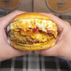 Burger Cremosão Garlic e Bacon