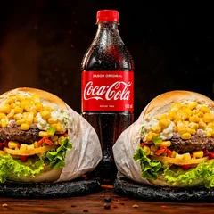 Combo 2 X-Salada + Coca-Cola 600ML
