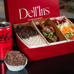 Combo do abraço - Refeição com salada  + Coquinha + Brigadeiro