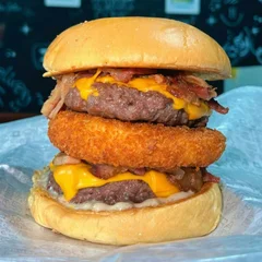 Mega Burguer