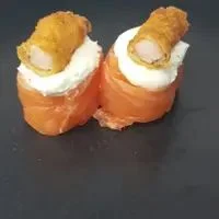 Dyo salmão ebi crocante ( 2 peças)