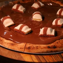 Nutella com Kinder Bueno - Pequena (4 fatias)