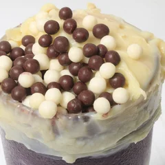 Pq. Indepedencia - Chocoball c/ Laka