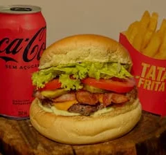 Comer Tatu é Bom! (Salad Bacon)