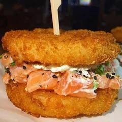 SUSHI BURGUE 
