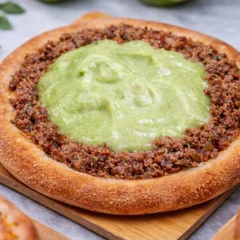 Carne com creme de alho