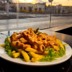 STROGOFRITAS DE FRANGO