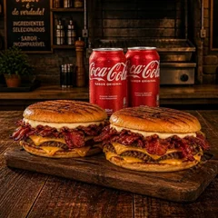 2 X-Bacon Tradicional + 2 Coca lata