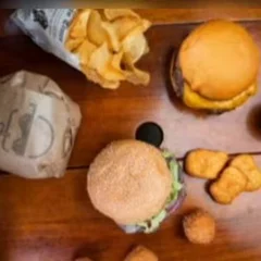Combo Para Duas Pessoas com Bebida Grátis