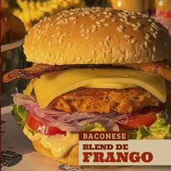 Burger Baconese de Frango ,Queijo Mussarela, Bacon e Salada