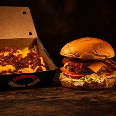 Combo Especial Bacon: Gordon's supremo bacon + Batata Supreme Cheddar e Bacon na