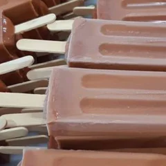 Picolé de Doce - Base de Leite ( Serve 1 Pessoa )