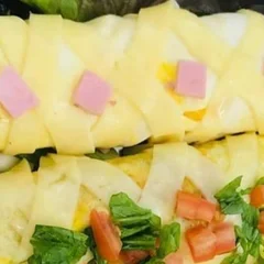 Omelete de presunto e queijo