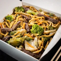 YAKI GIGANTE CARNE 1,200g
