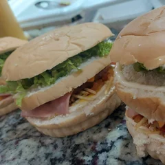 Lanche da Margarida(X-Salada)