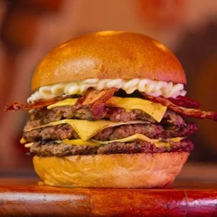 Smash Triplo + Fritas + Refri 350ml