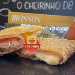 Pastel de Presunto e Muçarela 
