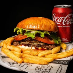Combo burguer do chefe +coca350ml +fritas