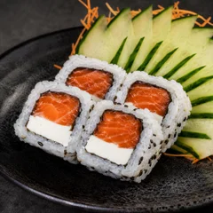 10 peças de Uramaki Philadelphia 