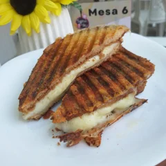Misto Quente de Queijo