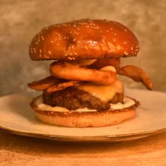 Bendito Onion Burger
