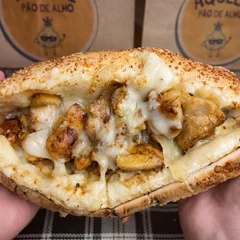 Pão de Alho de Frango
