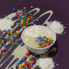 Pote de 500ml com 4 Adicionais a sua escolha (Não repetimos adicionais)