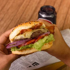 Burger Baconese Jr.