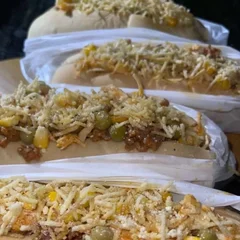 4 Cachorro Quente Tradicional 