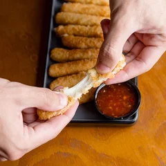 Palitos de Mussarela Empanados