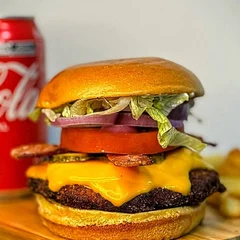 Chicken Burger+ Batata + Coca Cola Grátis