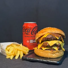 Supremo Cheddar + Coca Cola Lata Zero 220ml & Fritas  R$ 18,99 leve outro burger