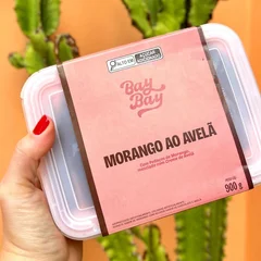 Morango Com Avelã - Pote Sorvete (900g | 1,3 Litros)