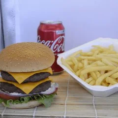 Duplo X Salada + Batatas Mc + Refri