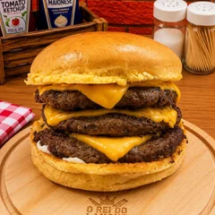 08. BURGUER TRIPLO 