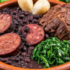 Feijoada dupla  serve 2 pessoas 
