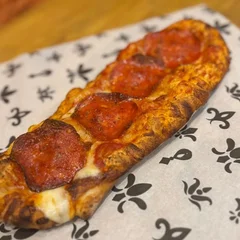 Giô - Pepperoni com Queijo