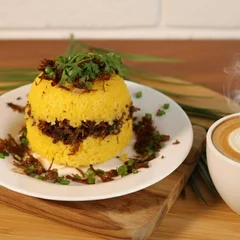 Combo - Cuscuz Carne Seca + Café com Leite